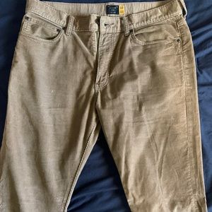 J crew 770 kaki cords